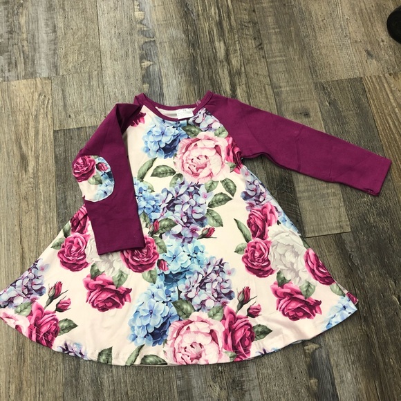 Toddler dresses - Picture 1 of 4